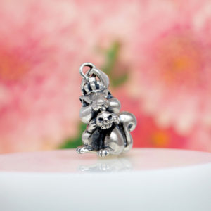 新作のご紹介です。